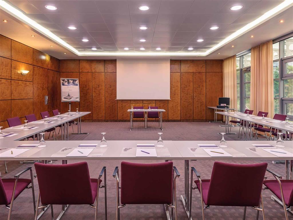 Mercure Residenz Frankfurt Messe 4*